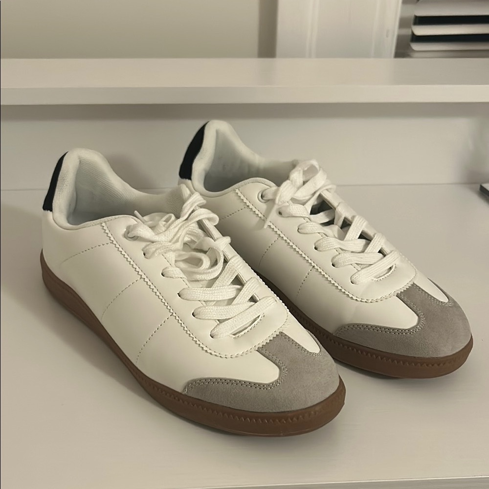 Classic White and Gray Women’s Sneakers